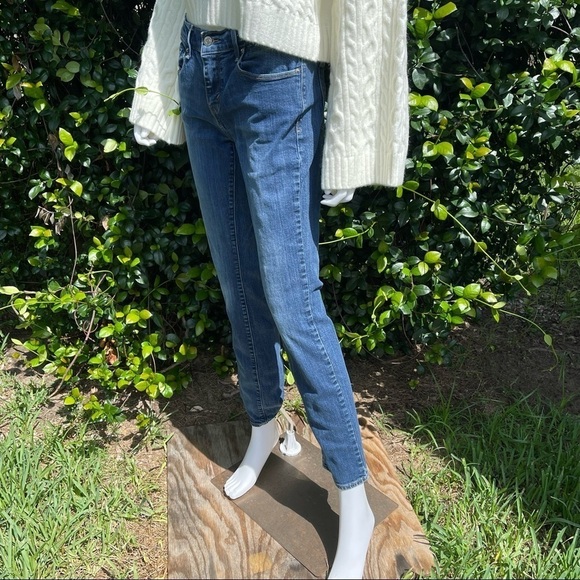 LEVI’S 505 Straight Leg Low Rise Ankle Factory Faded Whiskered Jeans - Picture 9 of 11